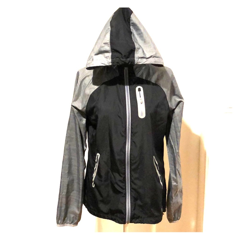 Under Armour wind breaker